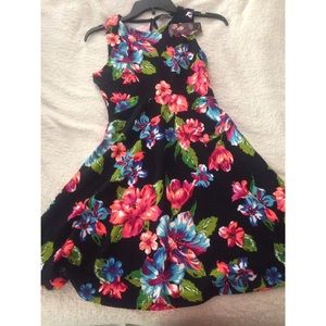Soprano floral print dress!
