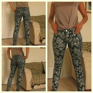 Stamped skinny