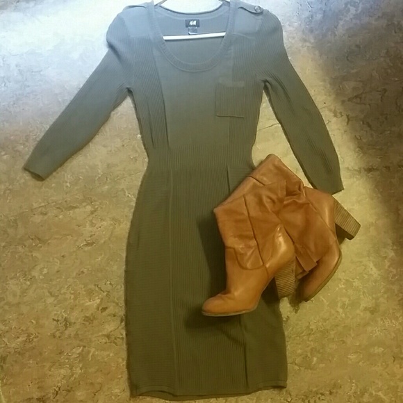 Ribbed sweater dress