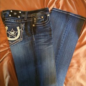 Miss Me Horseshoe Pocket Jeans