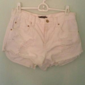 Distressed high waisted shorts