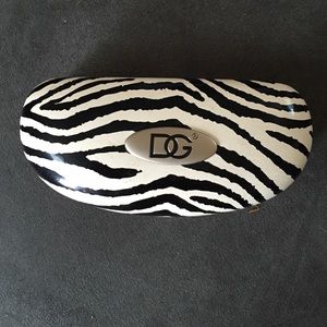 Sunglasses case