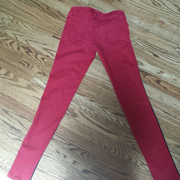Fun Red back/Black front jeans