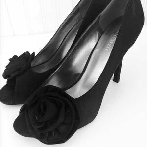 Nine West LilyAO Black Satin Pumps