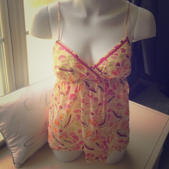 💐Flirty patterned babydoll tank top💐 - Picture 1 of 3