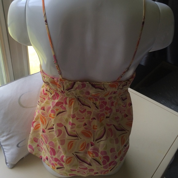 💐Flirty patterned babydoll tank top💐 - Picture 2 of 3