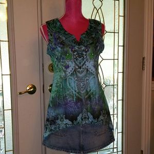 Blue and turquoise angled tank