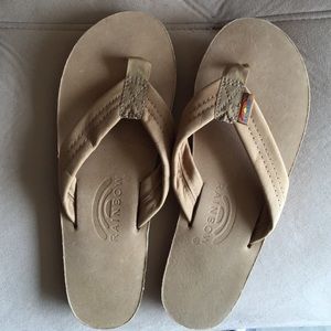 NWOT Rainbow Sandals! 🌈 M(6.5-7.5)