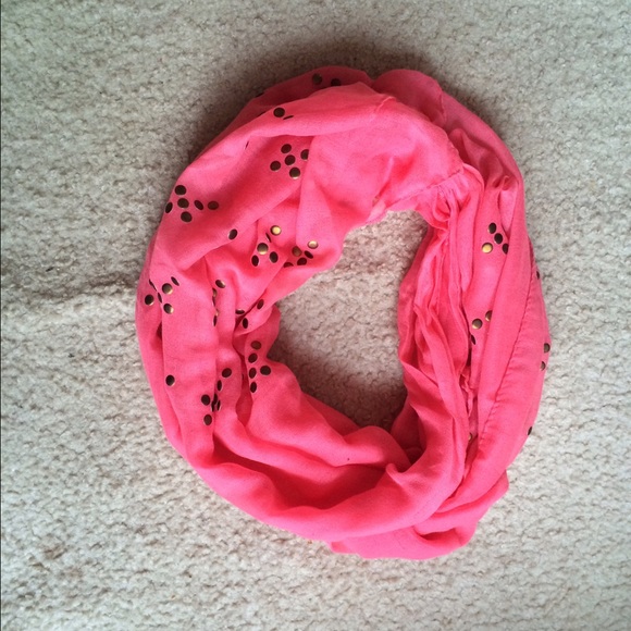 PINK scarf 💗
