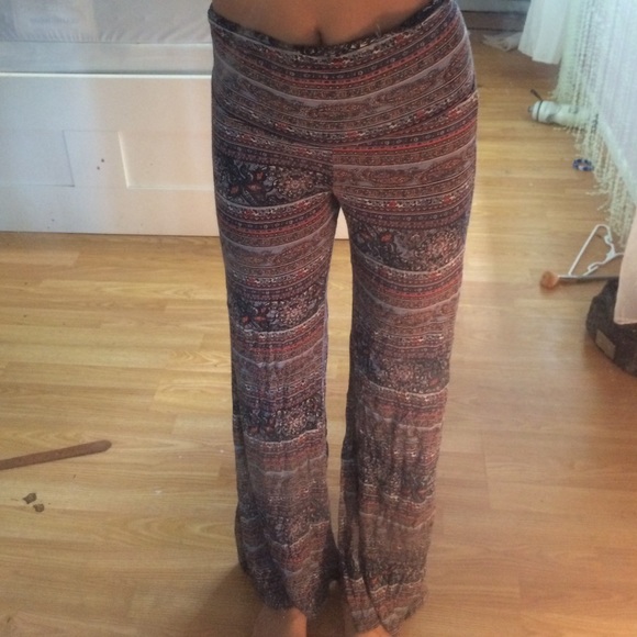 super cute palazzo pants with paisley tribal patt.
