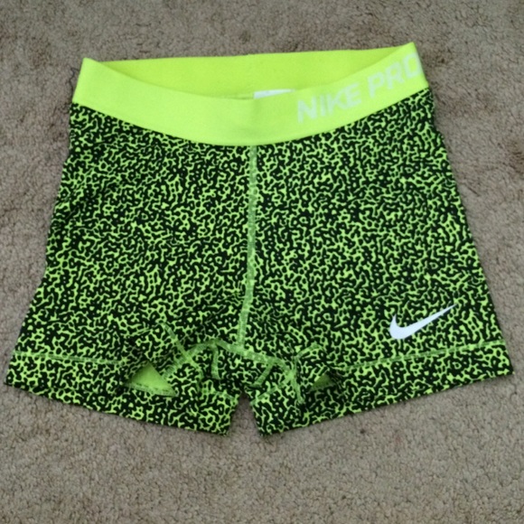 NWOT Neon Yellow Nike Pros