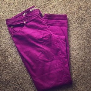 Purple stretchy skinny jeans