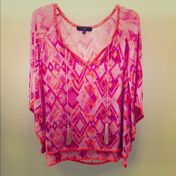 Sanctuary printed top