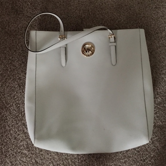 Michael Kors tote