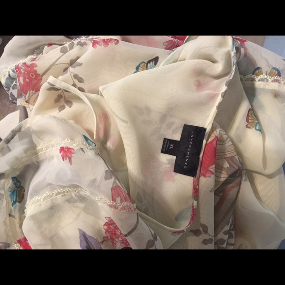 Investments chiffon blouse size XL - Picture 3 of 3