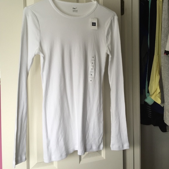 White long sleeved shirt