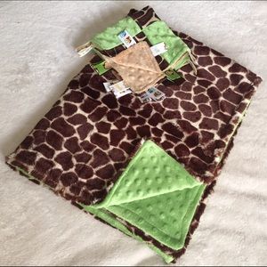🦒NEW🦒Handmade giraffe Minky baby blanket and taggie set