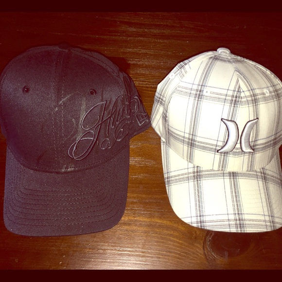 2 S/M Hurley hats