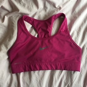 Pink nike sports bra!