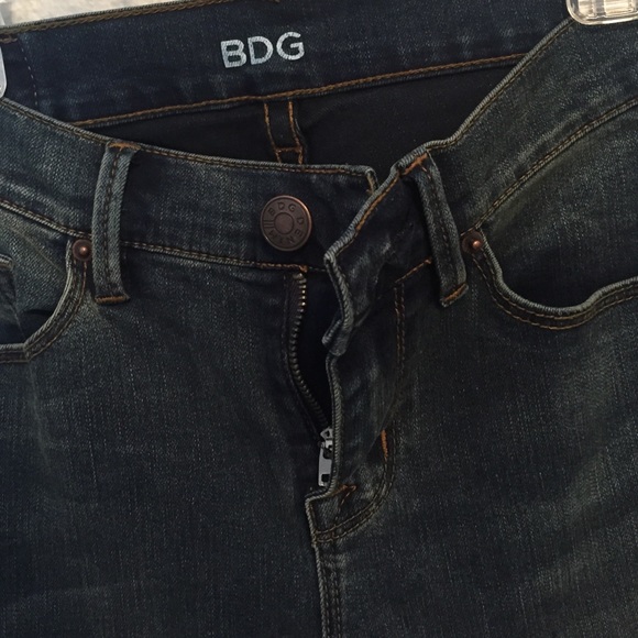 Low Rise bootlegger jeans from BDG - Picture 2 of 3