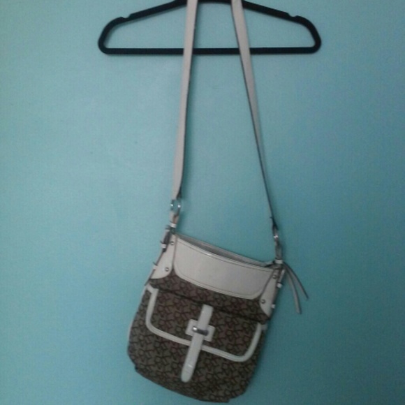 Dkny crossbody