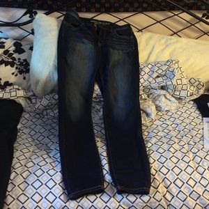 American Eagle Hi-Rise Skinny Jegging
