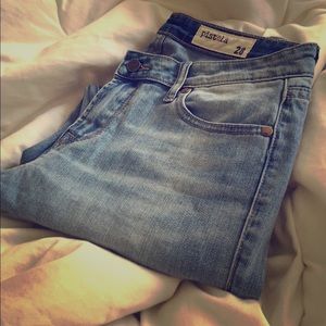 Pistola light wash jeans NEW