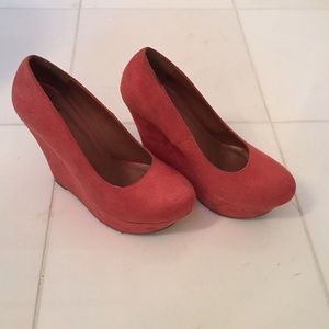 cute pink wedges only worn once!