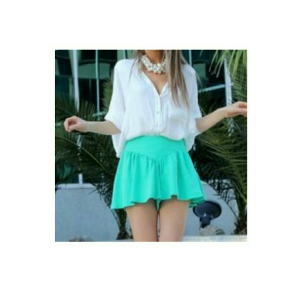 SOLD! Super cute flare shorts! SOLD