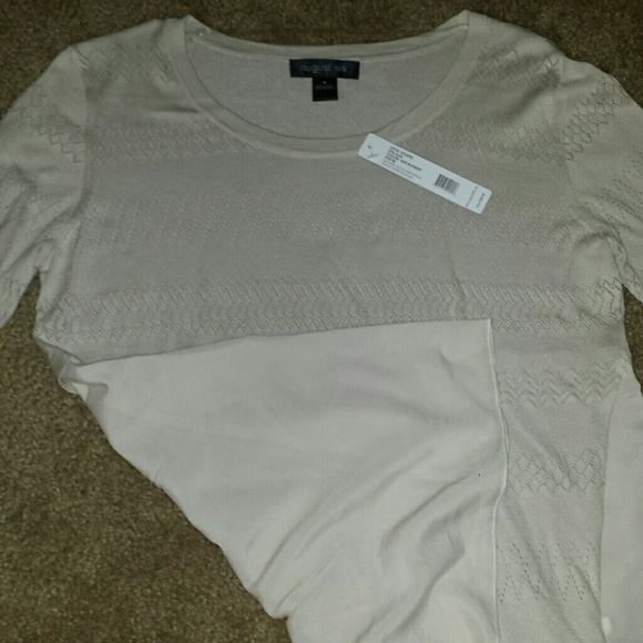 SALE! Light sweater with sheer back, MED