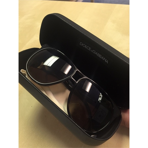 D&G DD3076 Sunglasses (Havana Brown) - Picture 1 of 4