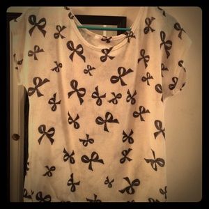 Bow shirt