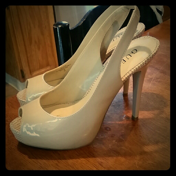 Guess Nude Heels size 7
