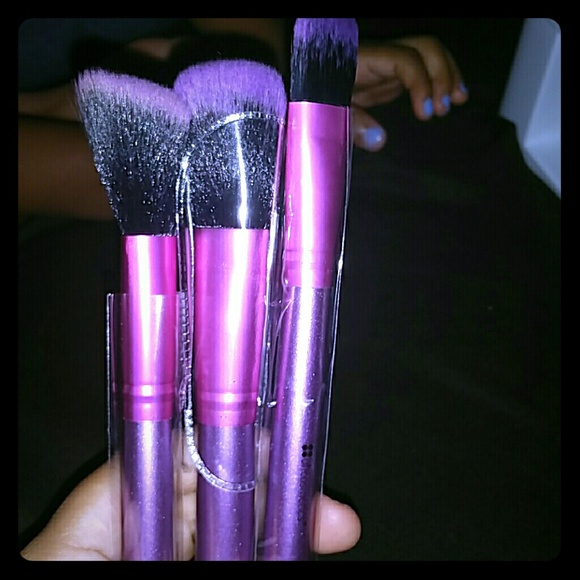 SOLD!!Make up Brushes - Picture 1 of 1