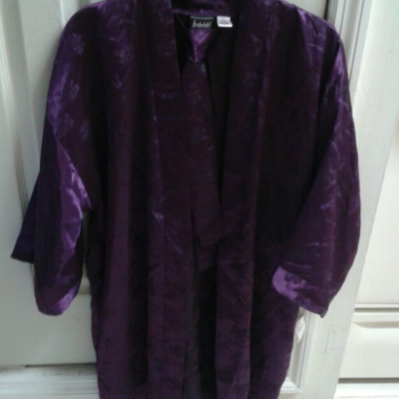 NWT Fredericks Of Hollywood Deep Purple Robe