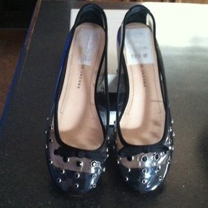 Marc Jacobs ballerina style smoke / black shoes.