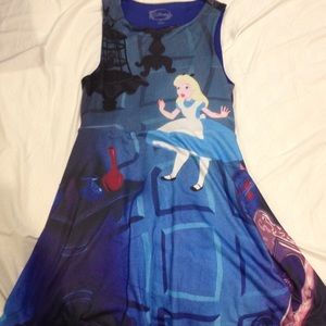Alice in Wonderland Hot Topic dress