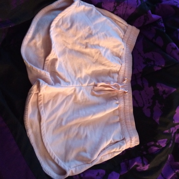 Pink flowy h & m shorts