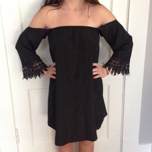 Cute Off-Shoulder Tobi dress