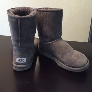 Ugg boots, grey, size 9