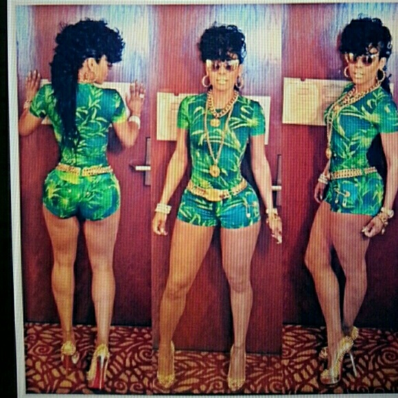 One piece romper