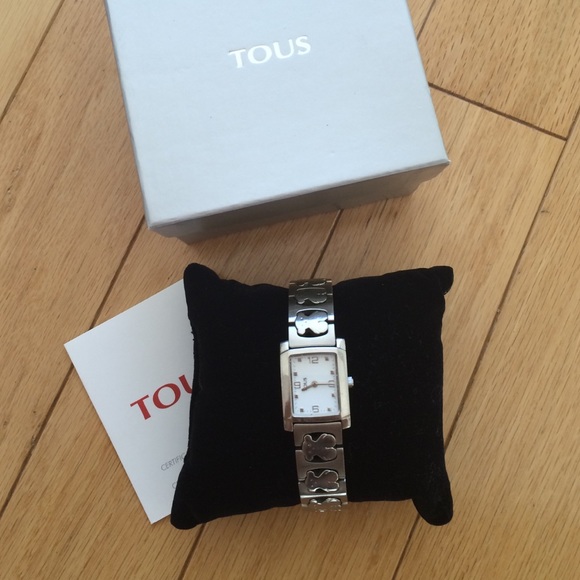 Sold 🎉 2x HP🎉 Tous Praga Watch White Bear - Picture 2 of 4