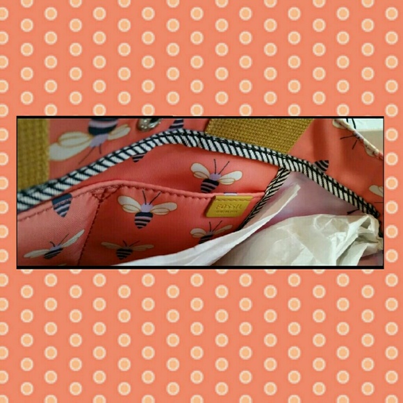 - SOLD - Fossil Bee Bag - Picture 4 of 4