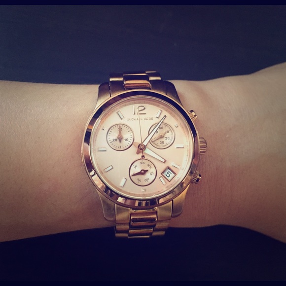 Michael Kors Rose Gold Runway Watch 33mm