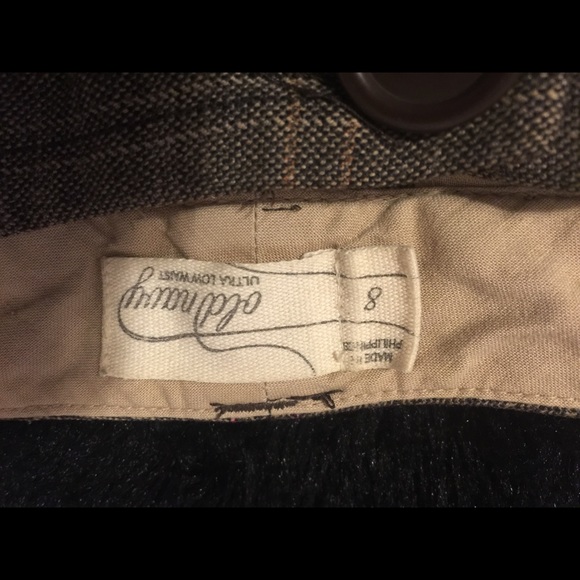 🌼SHORTS🌼 - Picture 3 of 4