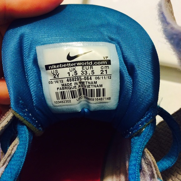 Nike Diamond Turf II running shoes - Picture 3 of 4