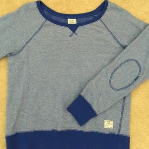 NIKE WOMENS crew neck sweater😍 preowned