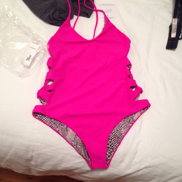 Acacia Florence one piece in Guava Pop