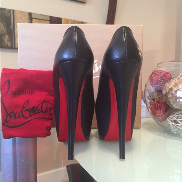 🚫SOLD🚫 🆑 DAFFODIL - 160 KID BLACK - Picture 2 of 4