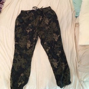 Elegant pants
